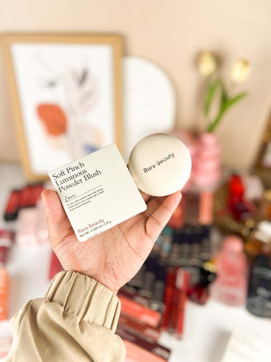 Blusher Rare beauty ( mirror )